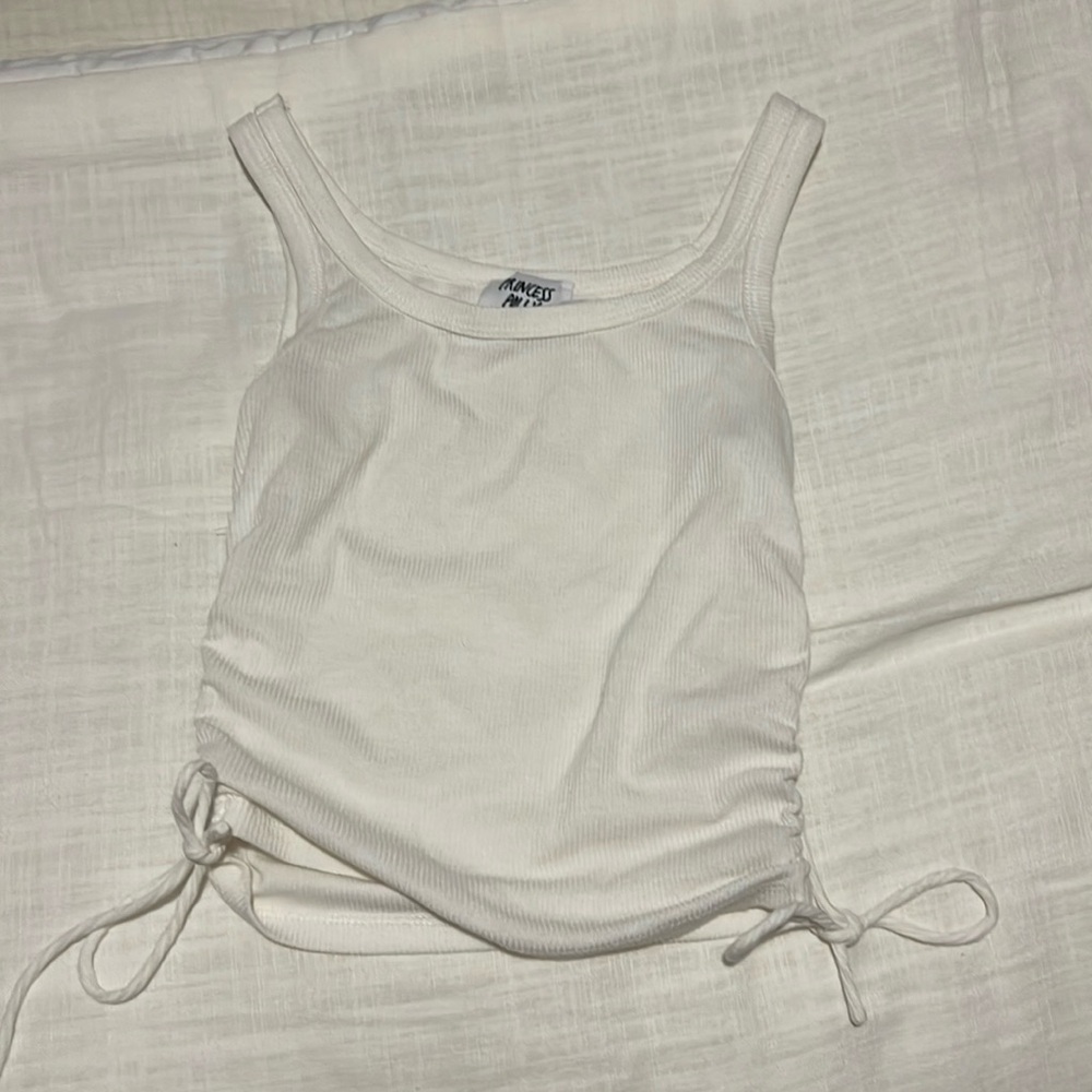 Princess Polly women’s tank! Size 2!